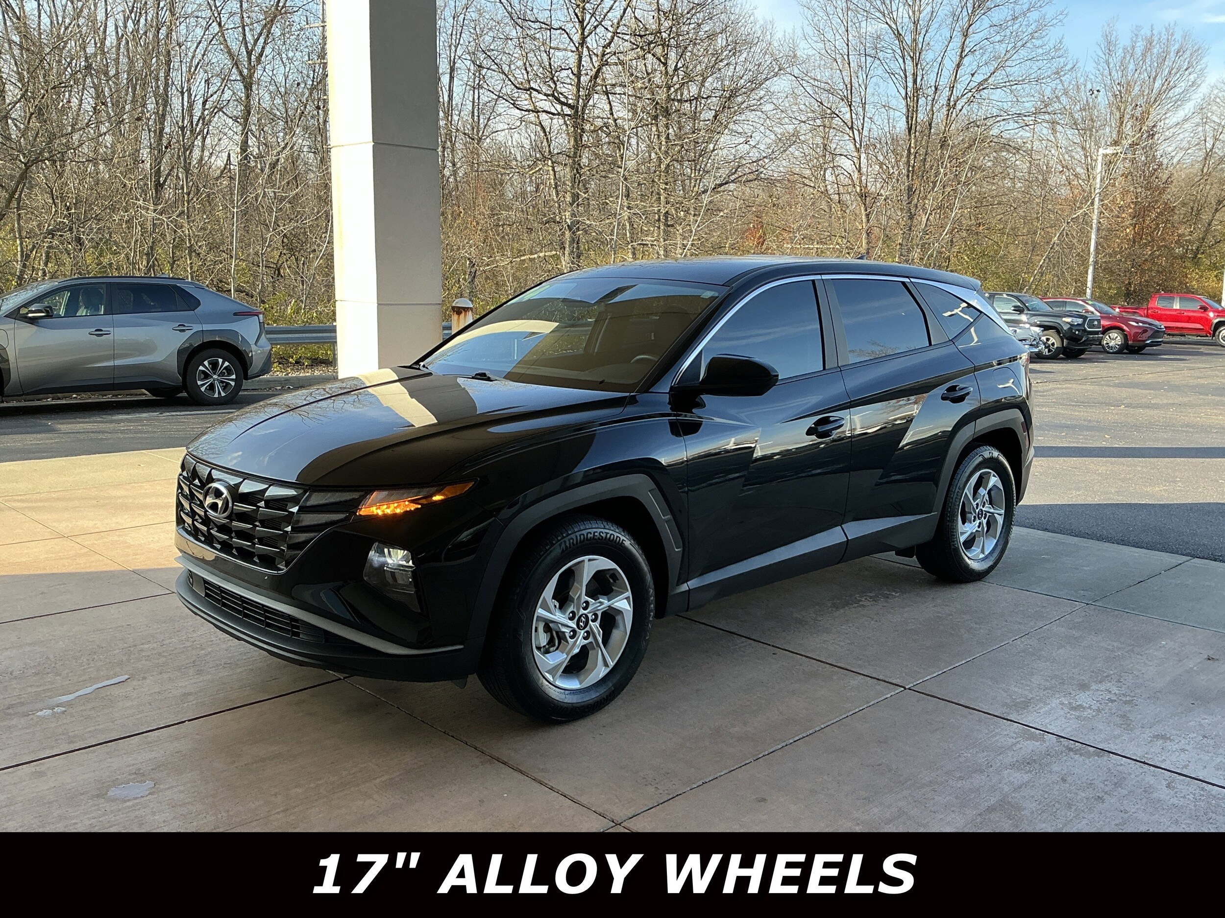 2024 Hyundai Tucson SE photo 3