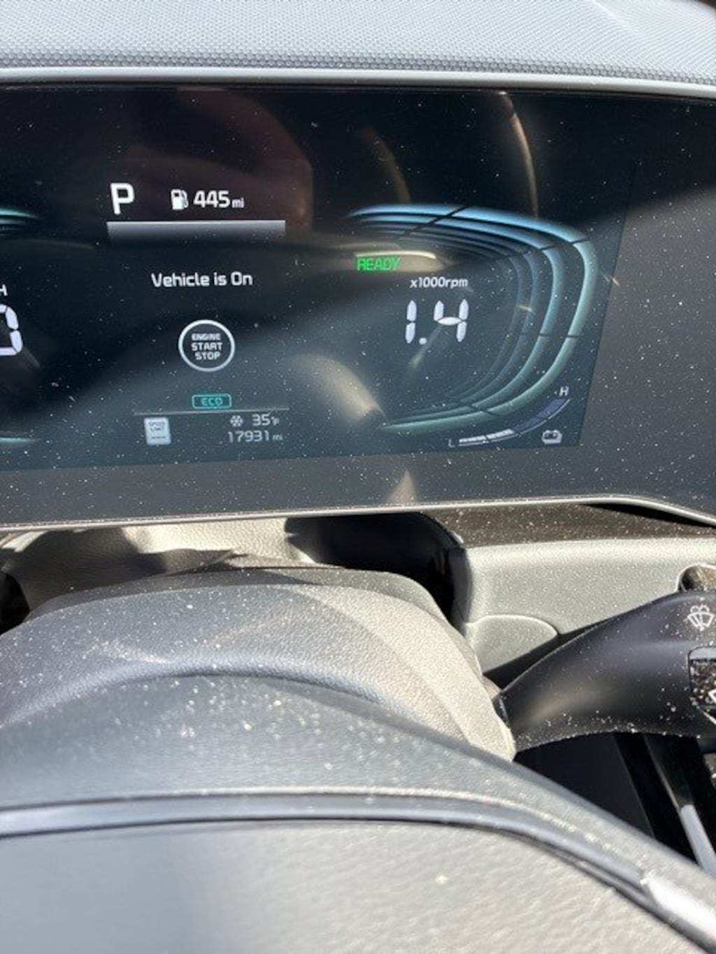 Used 2025 Kia Niro EX FWD SUV