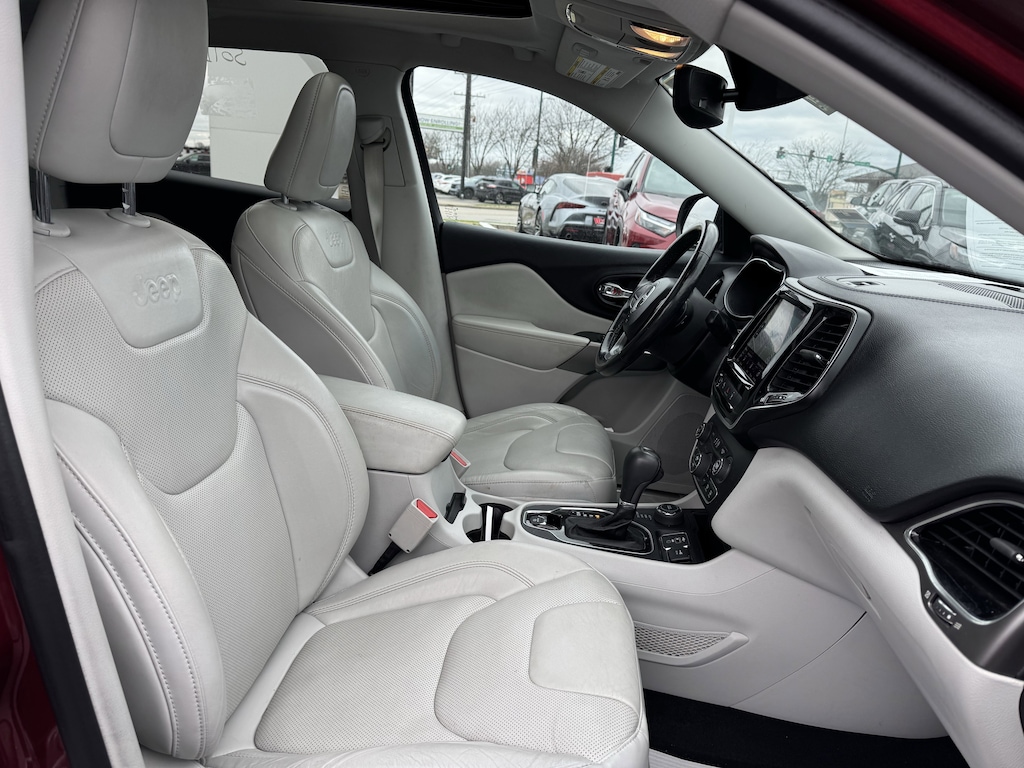 Used 2021 Jeep Cherokee Limited 4x4 SUV