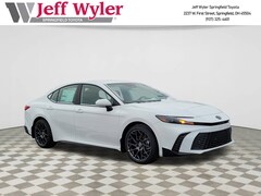 2026 Toyota Camry SE Sedan