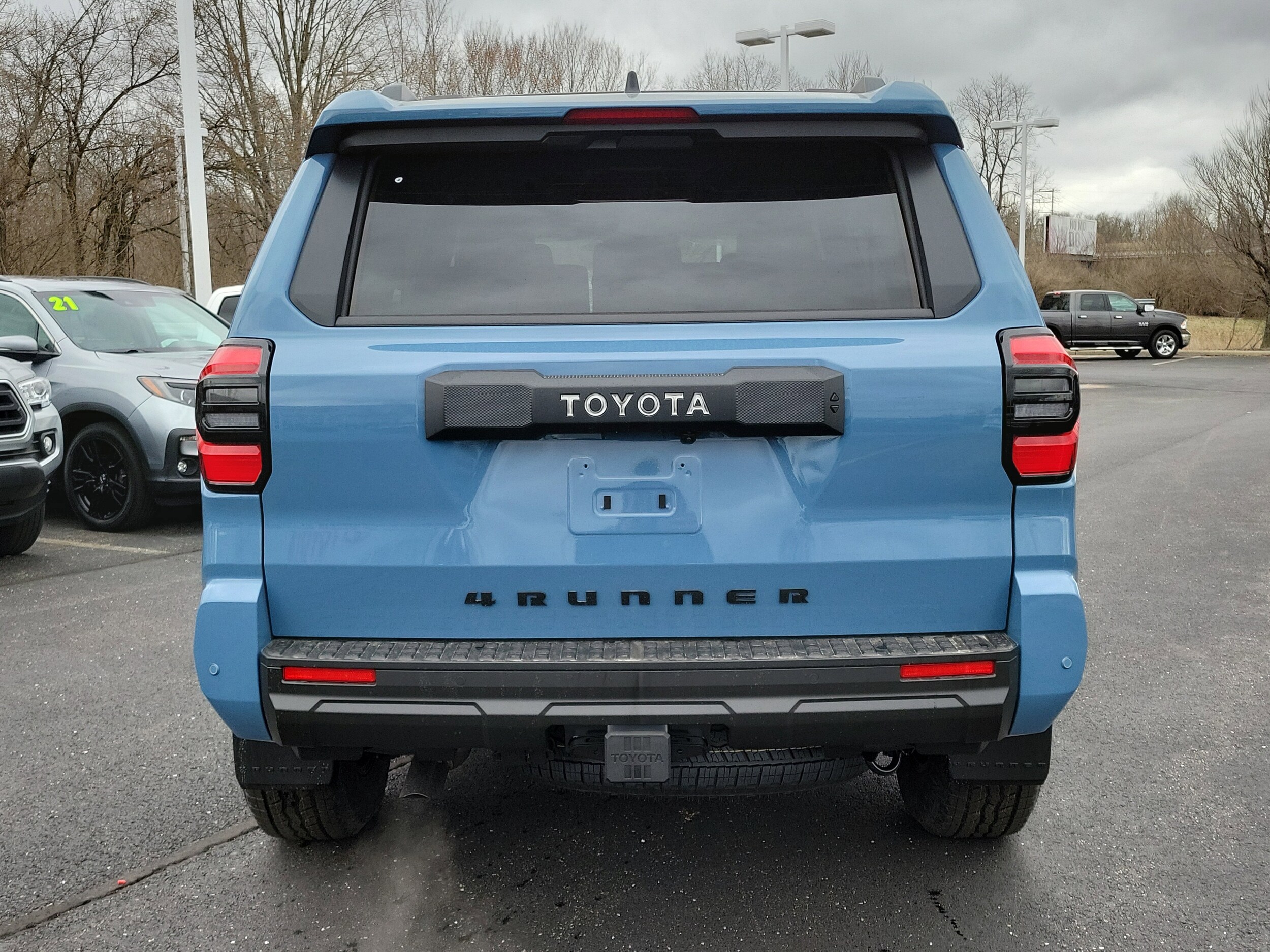 2025 Toyota 4Runner TRD Premium photo 4