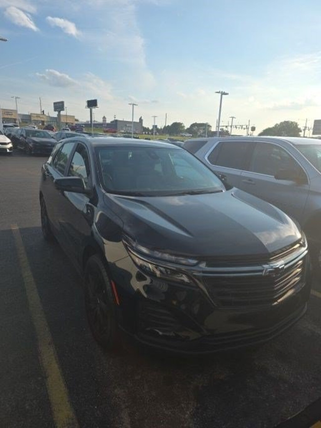 Used 2024 Chevrolet Equinox FWD 4dr LS w/1LS SUV