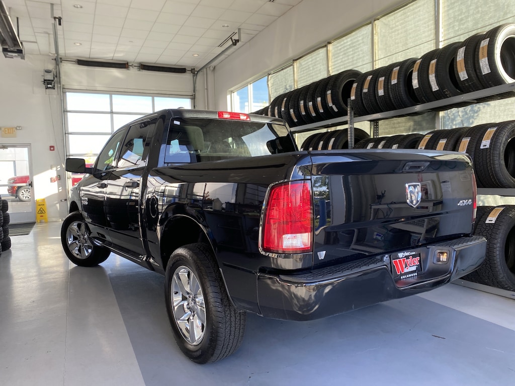 Used 2018 Ram 1500 Express 4x4 Crew Cab 57 Box Truck Crew Cab