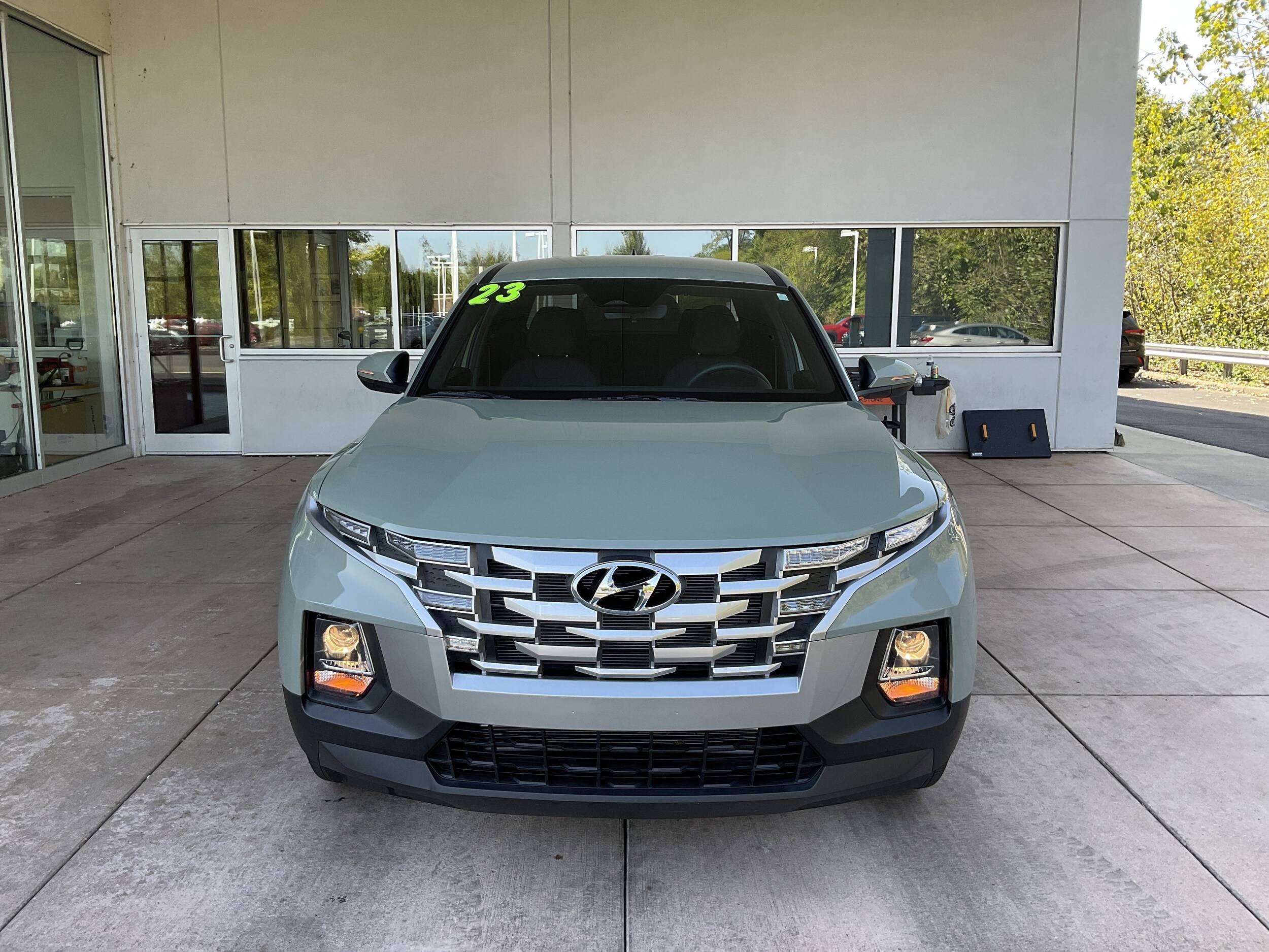 2023 Hyundai Santa Cruz SEL photo 2