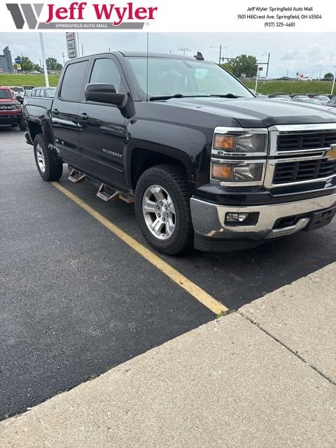 2015 Chevrolet Silverado 1500 LT 4X4 Crew Cab Short Box's photo