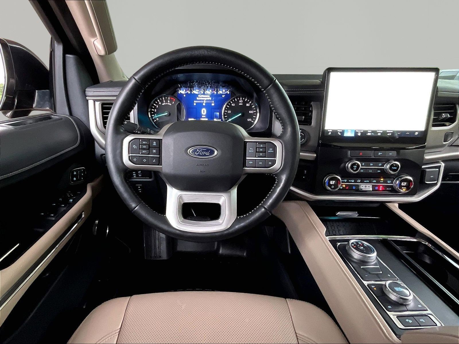 2022 Ford Expedition XLT - Photo 8