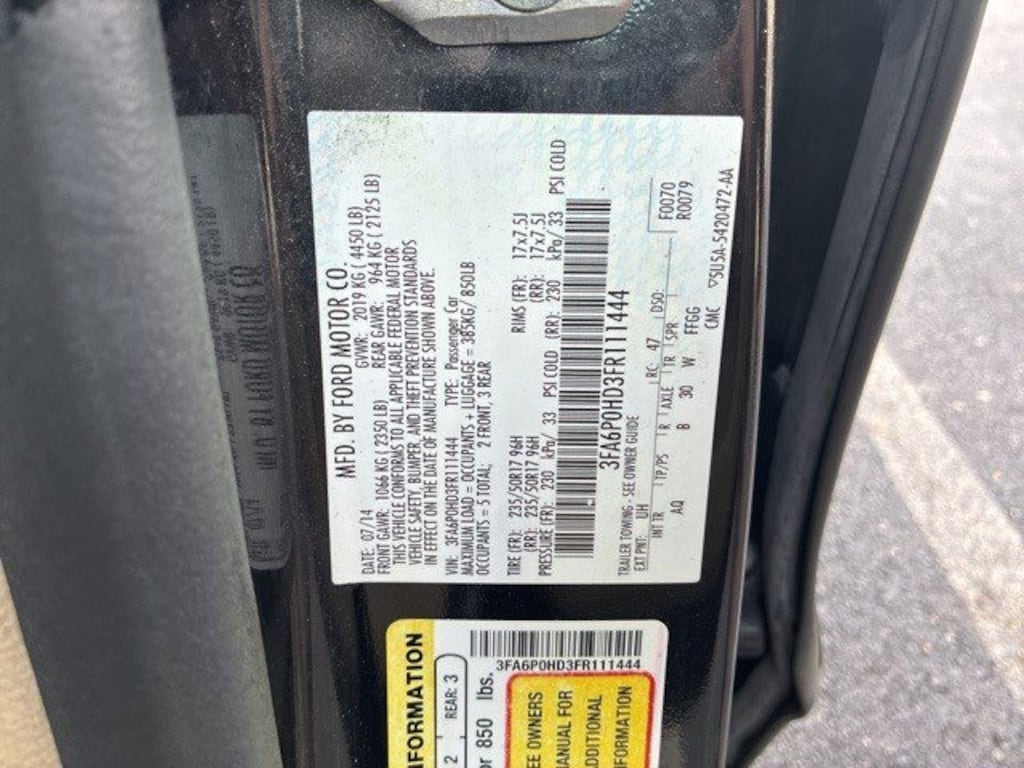 Used 2015 Ford Fusion 4dr Sdn SE FWD Sedan