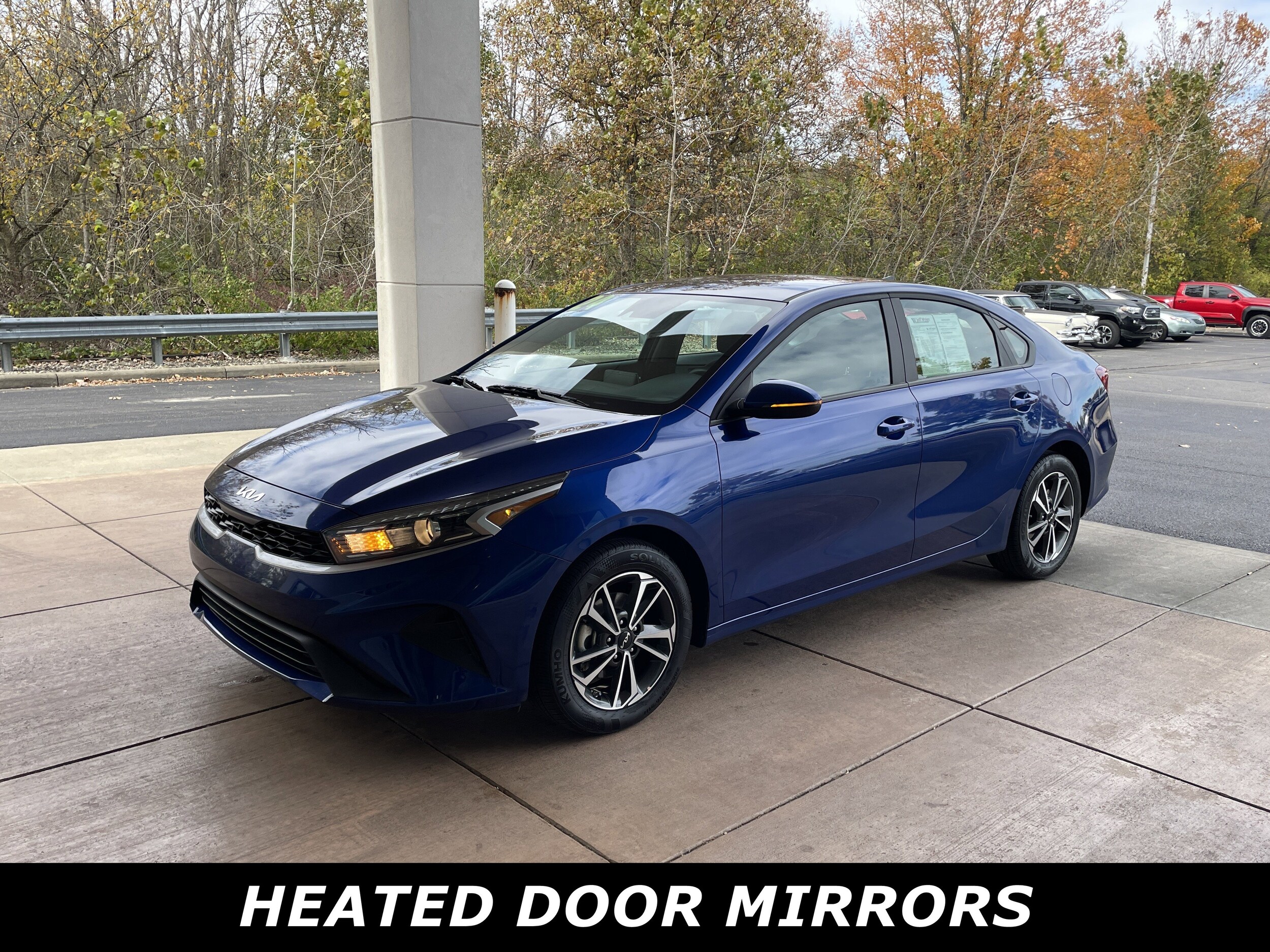 2024 Kia Forte LXS photo 2