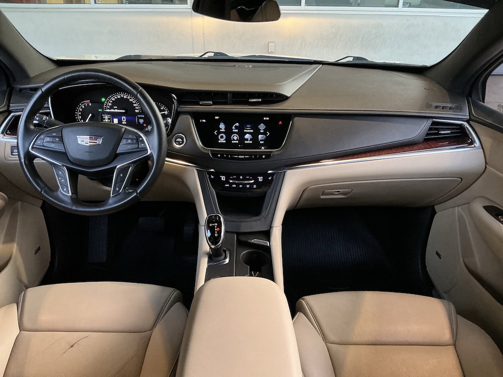 Used 2018 CADILLAC XT5 FWD 4dr Luxury SUV