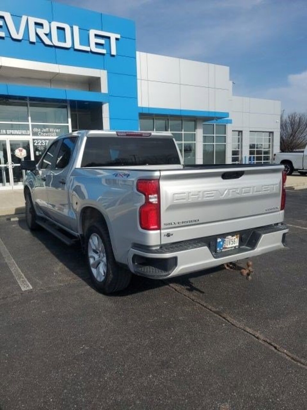 Used 2021 Chevrolet Silverado 1500 4WD Crew Cab 147 Custom Truck Crew Cab