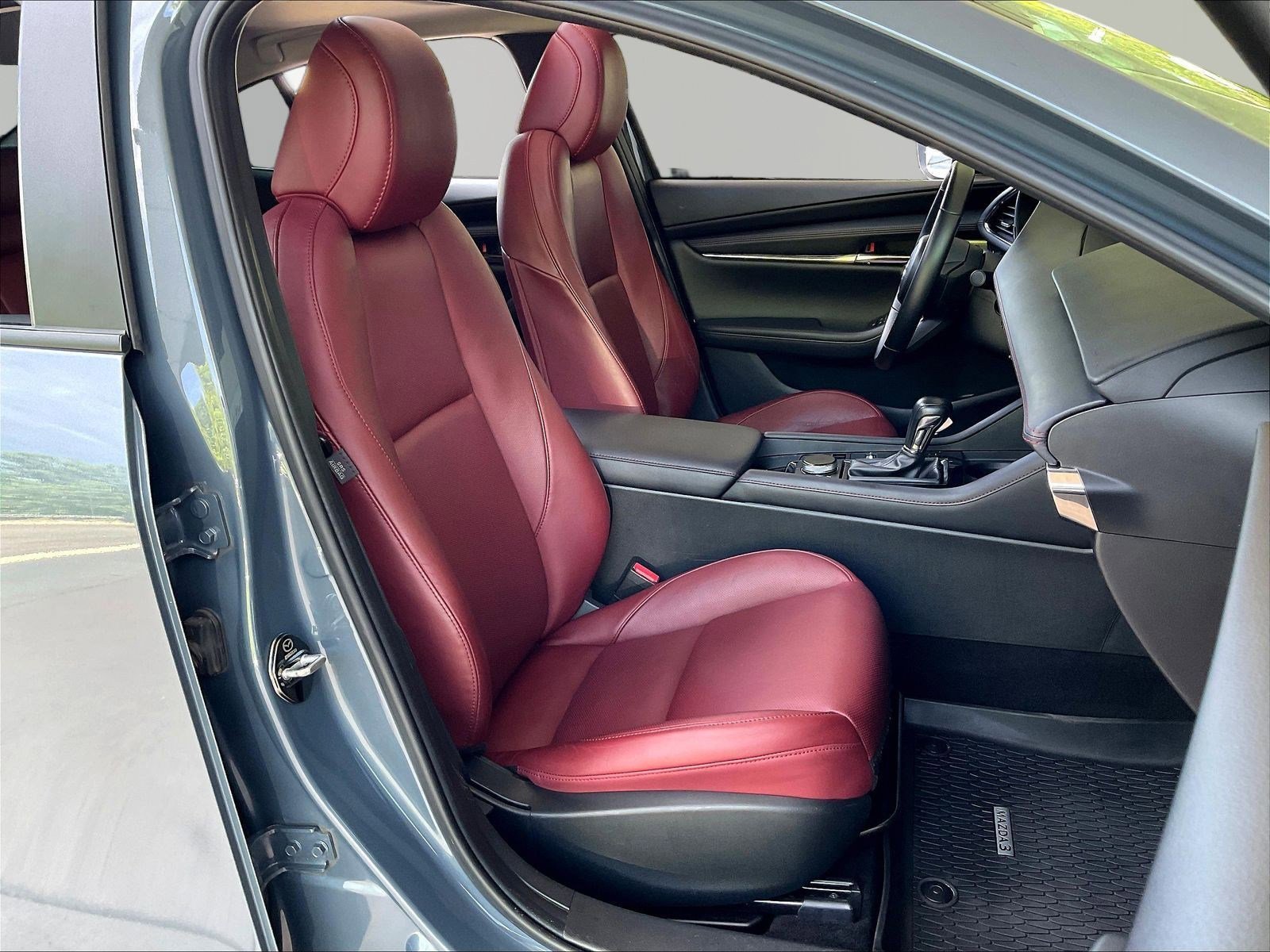 Used 2022 Mazda Mazda3 Sedan For Sale | Florence KY 3MZBPACL2NM305467