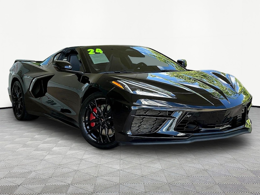 Used 2024 Chevrolet Corvette 2dr Stingray Cpe w/2LT Coupe