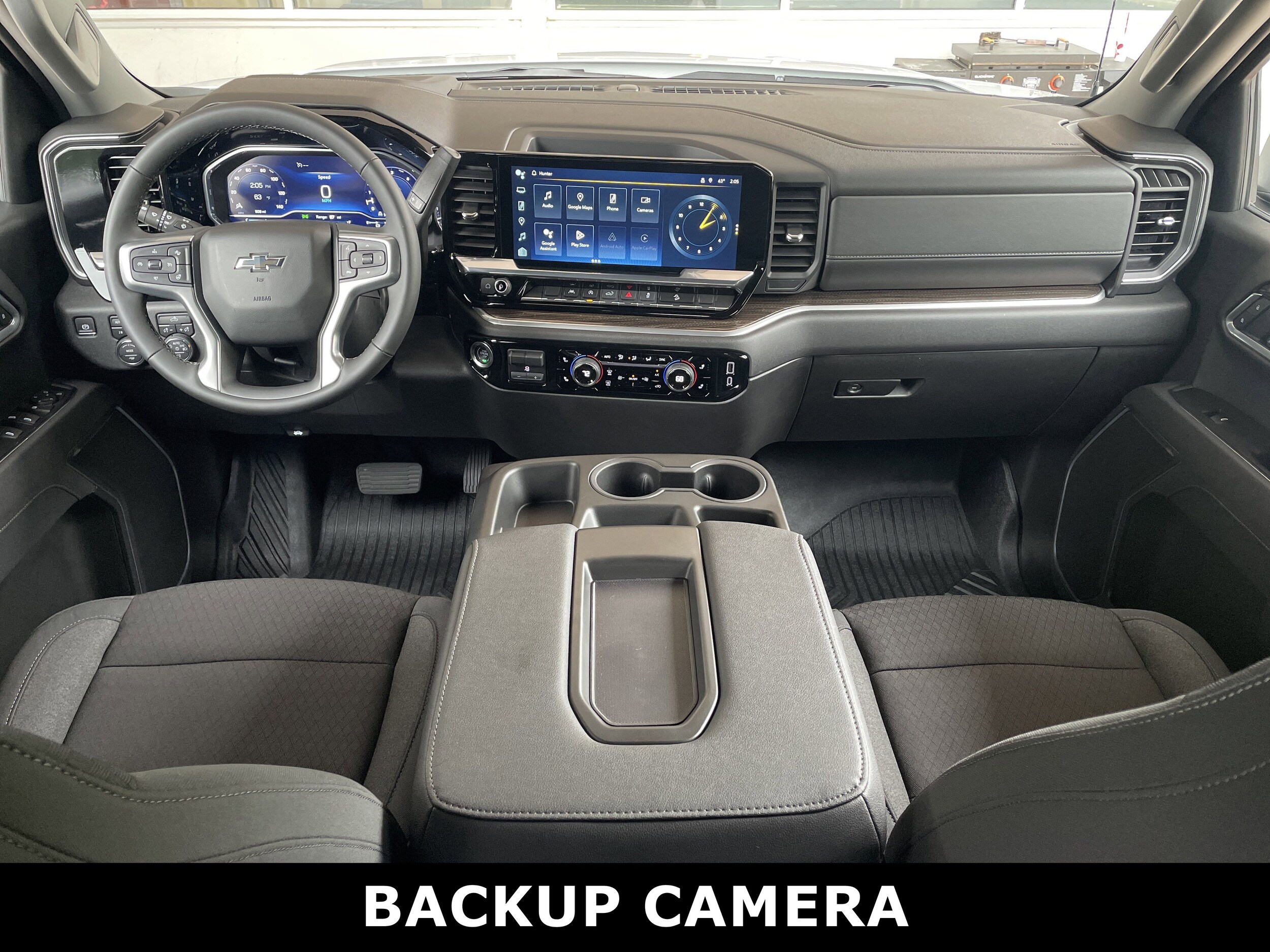 2025 Chevrolet Silverado 1500 RST photo 2
