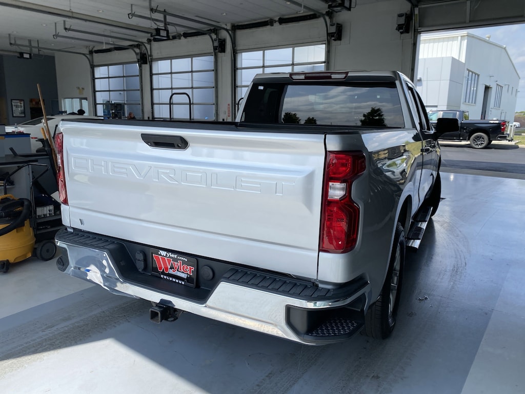 Used 2020 Chevrolet Silverado 1500 4WD Double Cab 147 LT Truck Double Cab