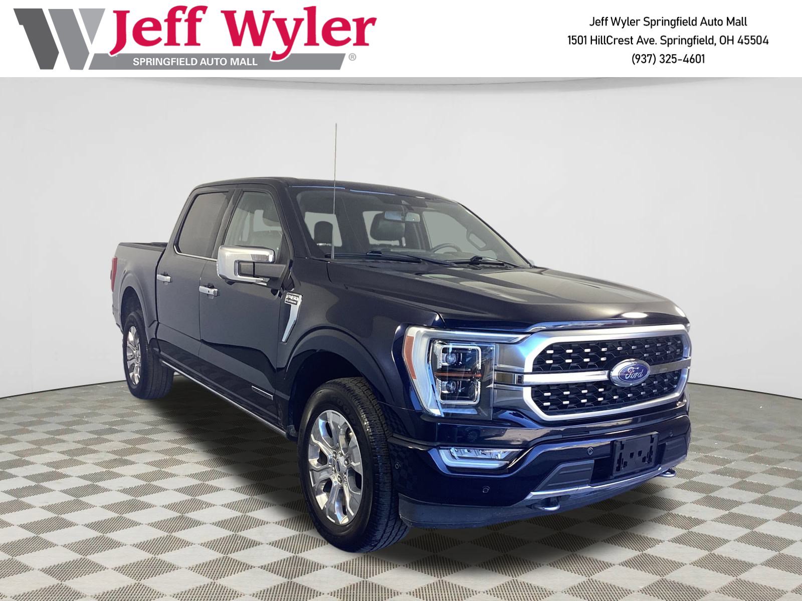 2022 Ford F-150 Platinum's photo