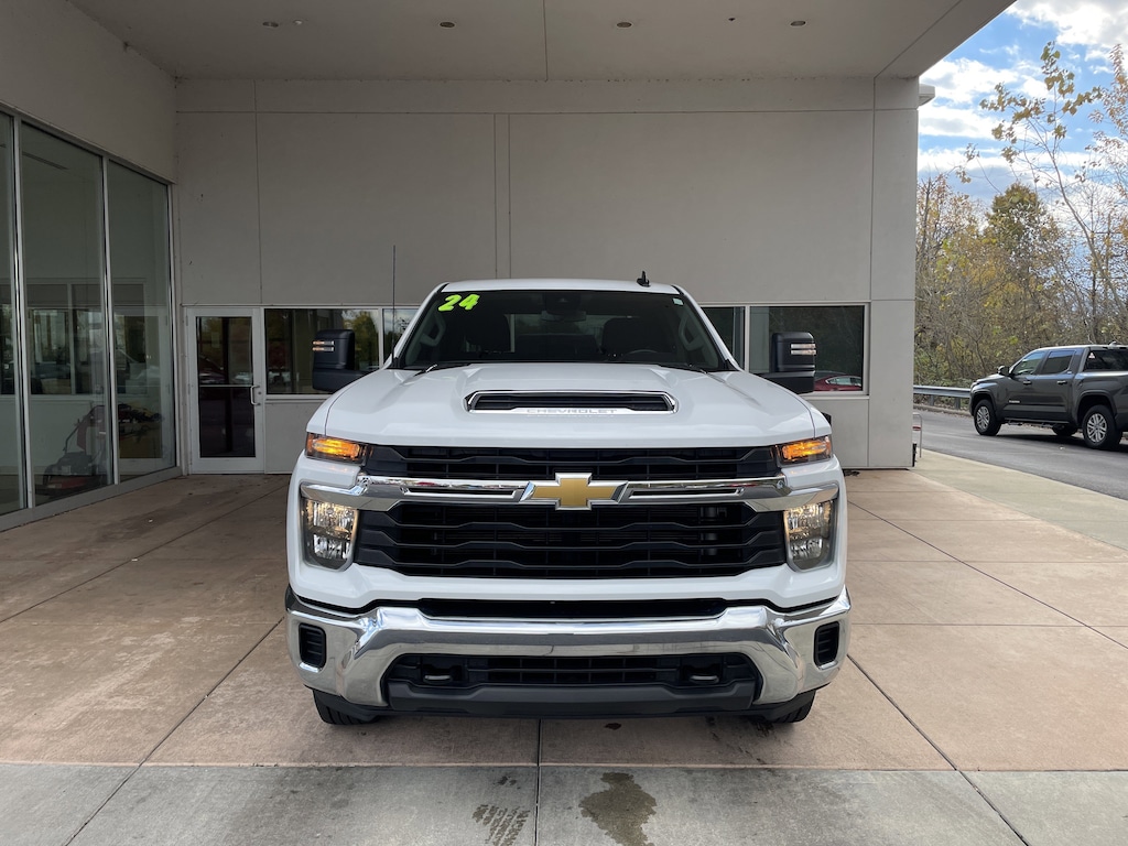 Used 2024 Chevrolet Silverado 2500HD 4WD Crew Cab 159 LT Truck Crew Cab