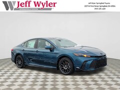 2026 Toyota Camry SE Sedan