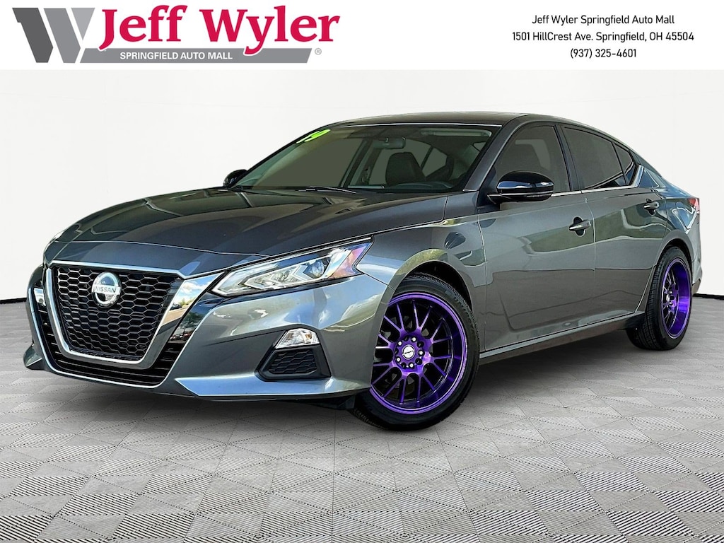 Used 2019 Nissan Altima 2.5 SR Sedan Sedan