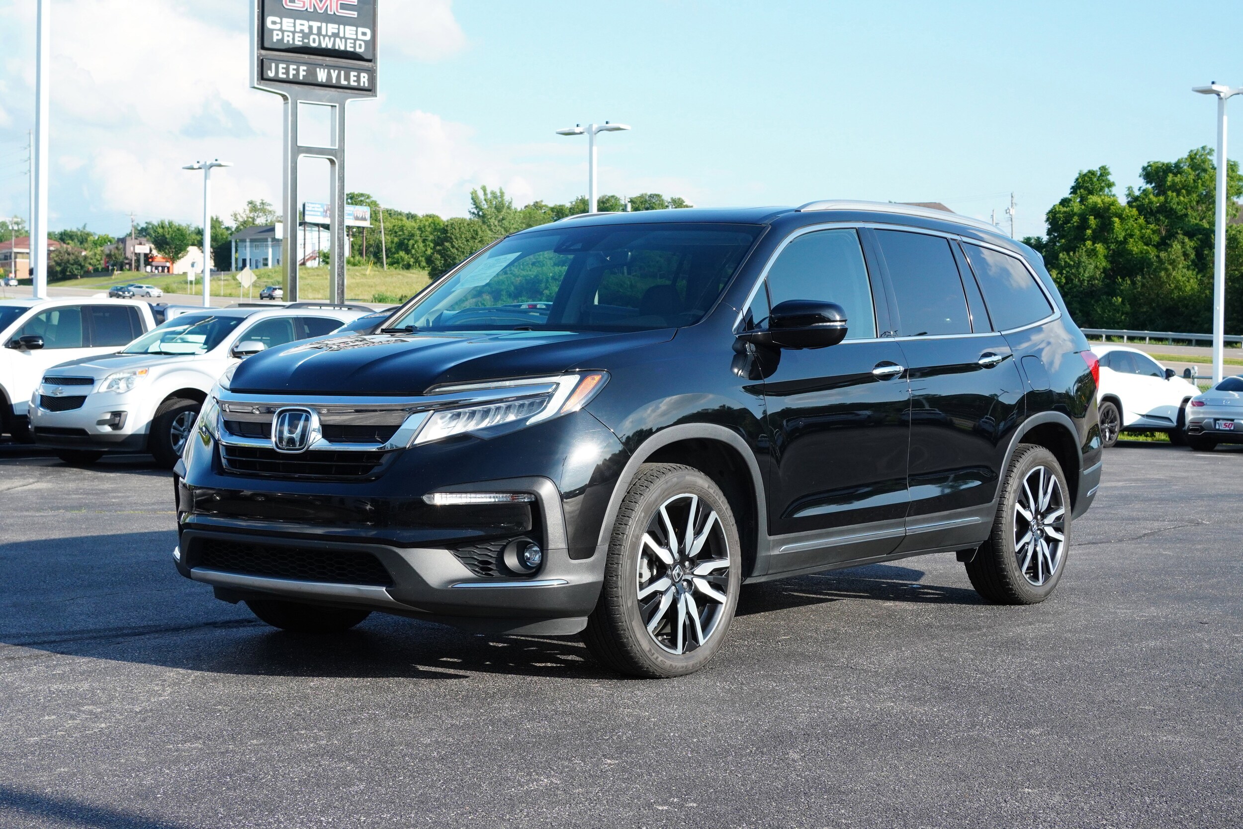 2020 Honda Pilot Elite photo 2