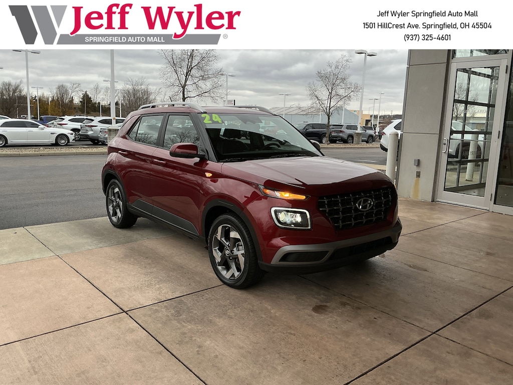 Used 2024 Hyundai Venue Limited IVT SUV