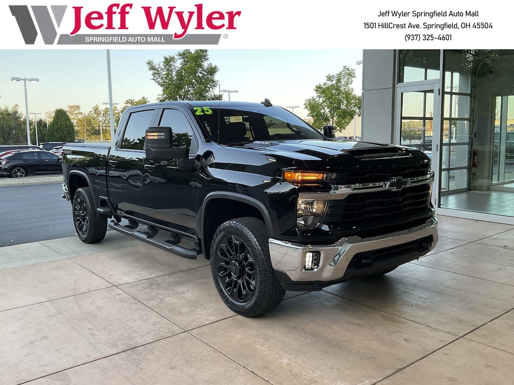 Used 2025 Chevrolet Silverado 2500HD 4WD Crew Cab 159 LT Truck Crew Cab
