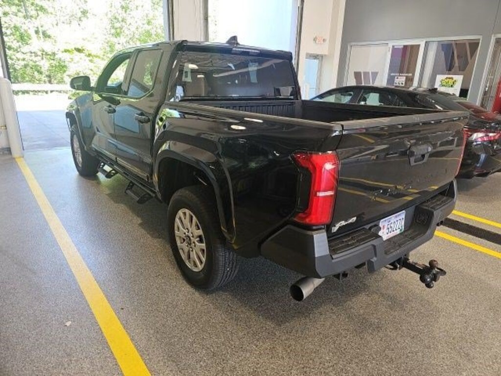 Used 2025 Toyota Tacoma 4WD SR Double Cab 5 Bed AT Truck Double Cab