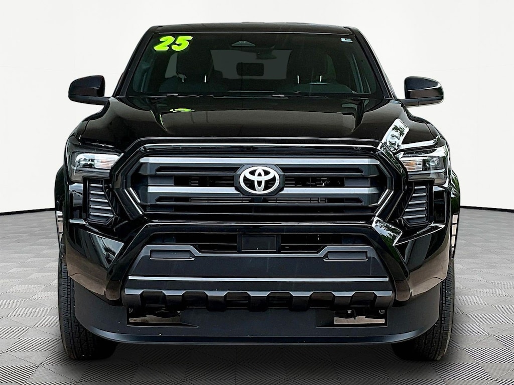 Used 2025 Toyota Tacoma 4WD SR Double Cab 5 Bed AT Truck Double Cab