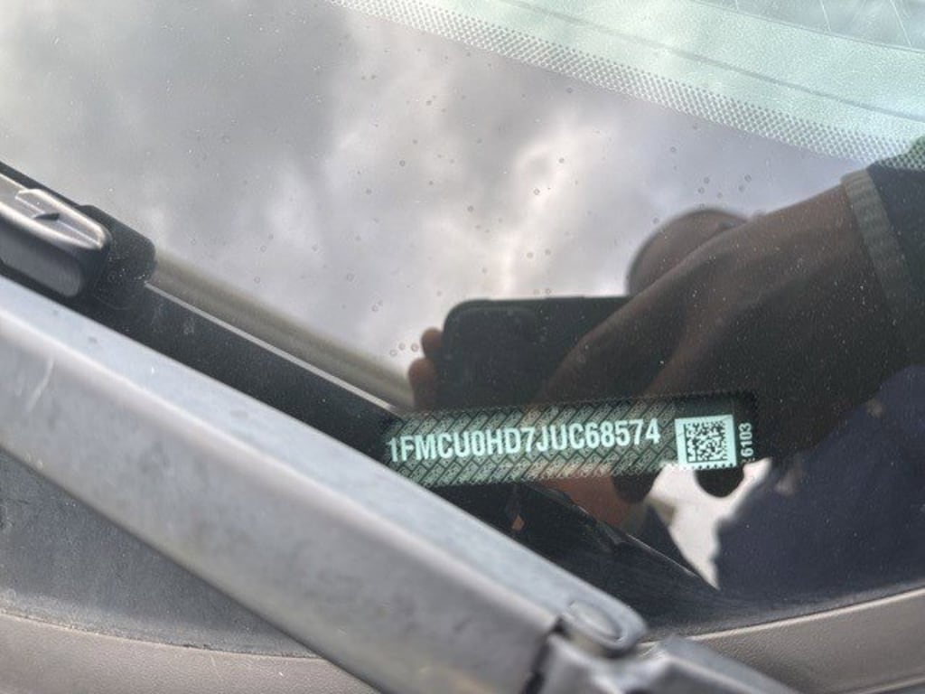 Used 2018 Ford Escape SEL FWD SUV