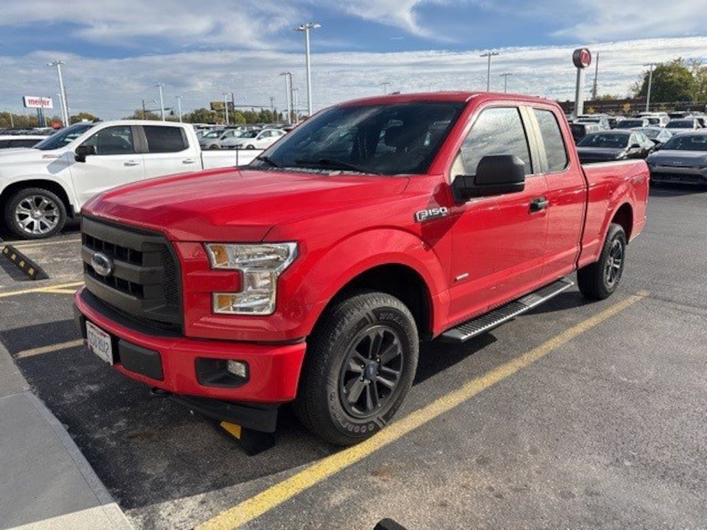 Used 2017 Ford F-150 XL 4WD SuperCab 6.5 Box Truck SuperCab Styleside