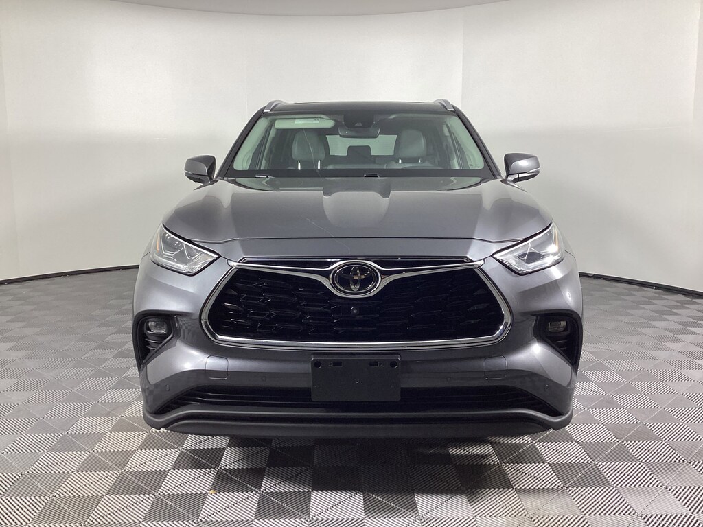 Used 2022 Toyota Highlander Limited AWD SUV