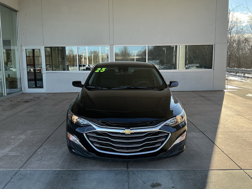 Used 2025 Chevrolet Malibu 4dr Sdn 1LT Sedan