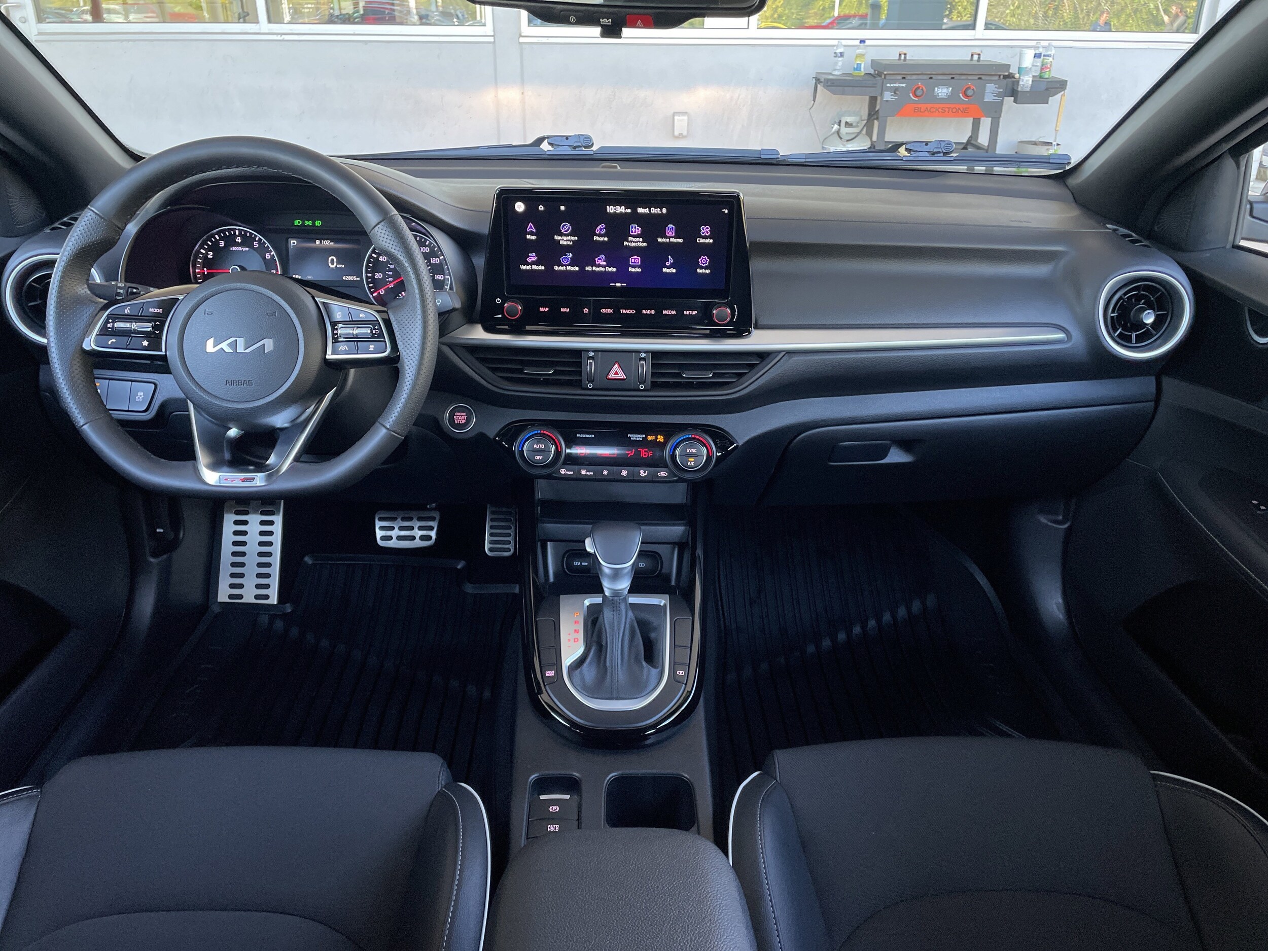 2023 Kia Forte GT-Line photo 4