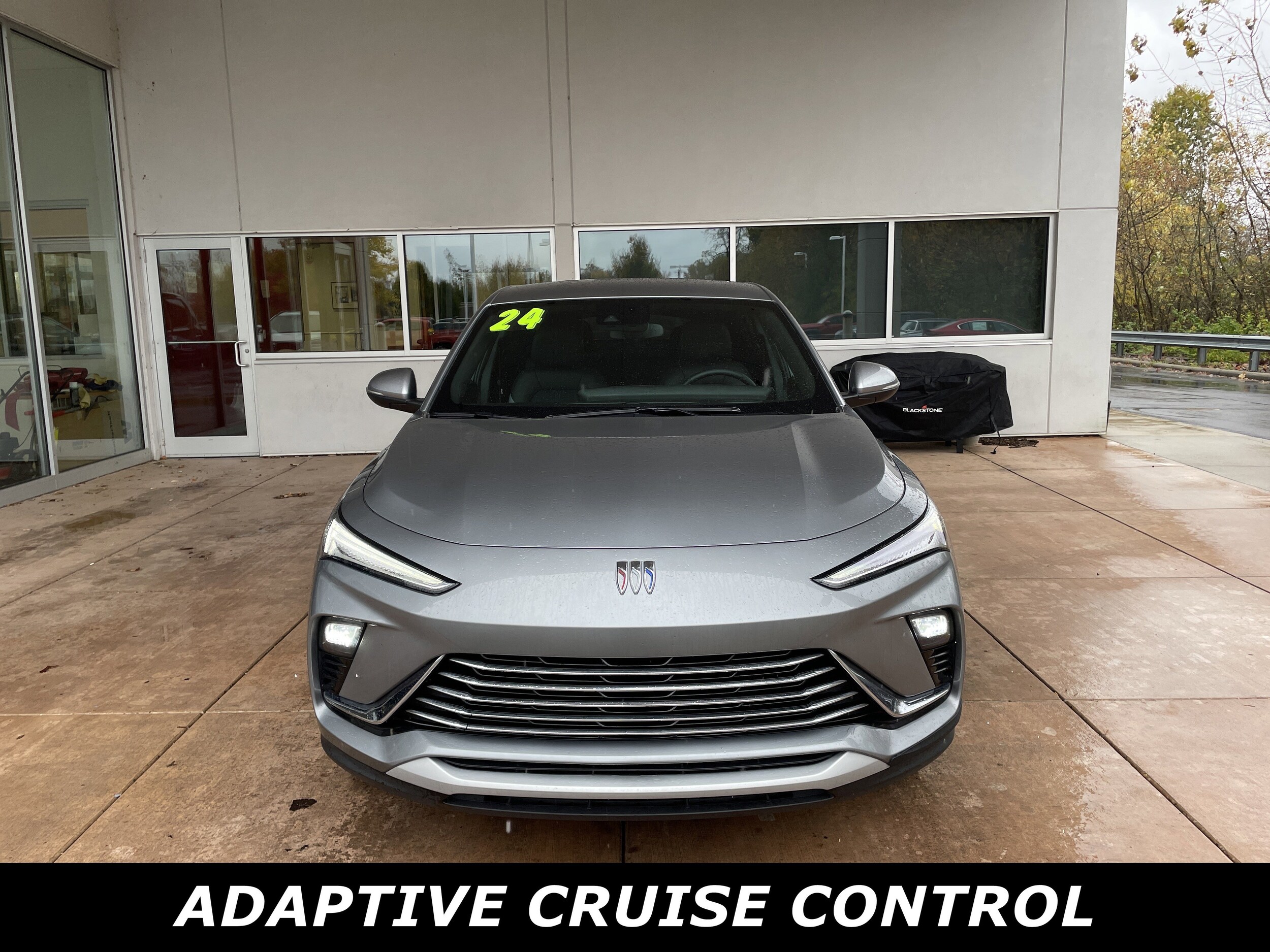 2024 Buick Envista Preferred photo 2