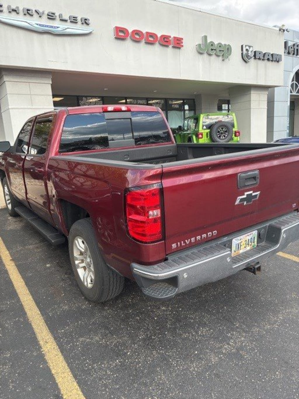 Used 2017 Chevrolet Silverado 1500 4WD Crew Cab 143.5 LT w/1LT Truck Crew Cab