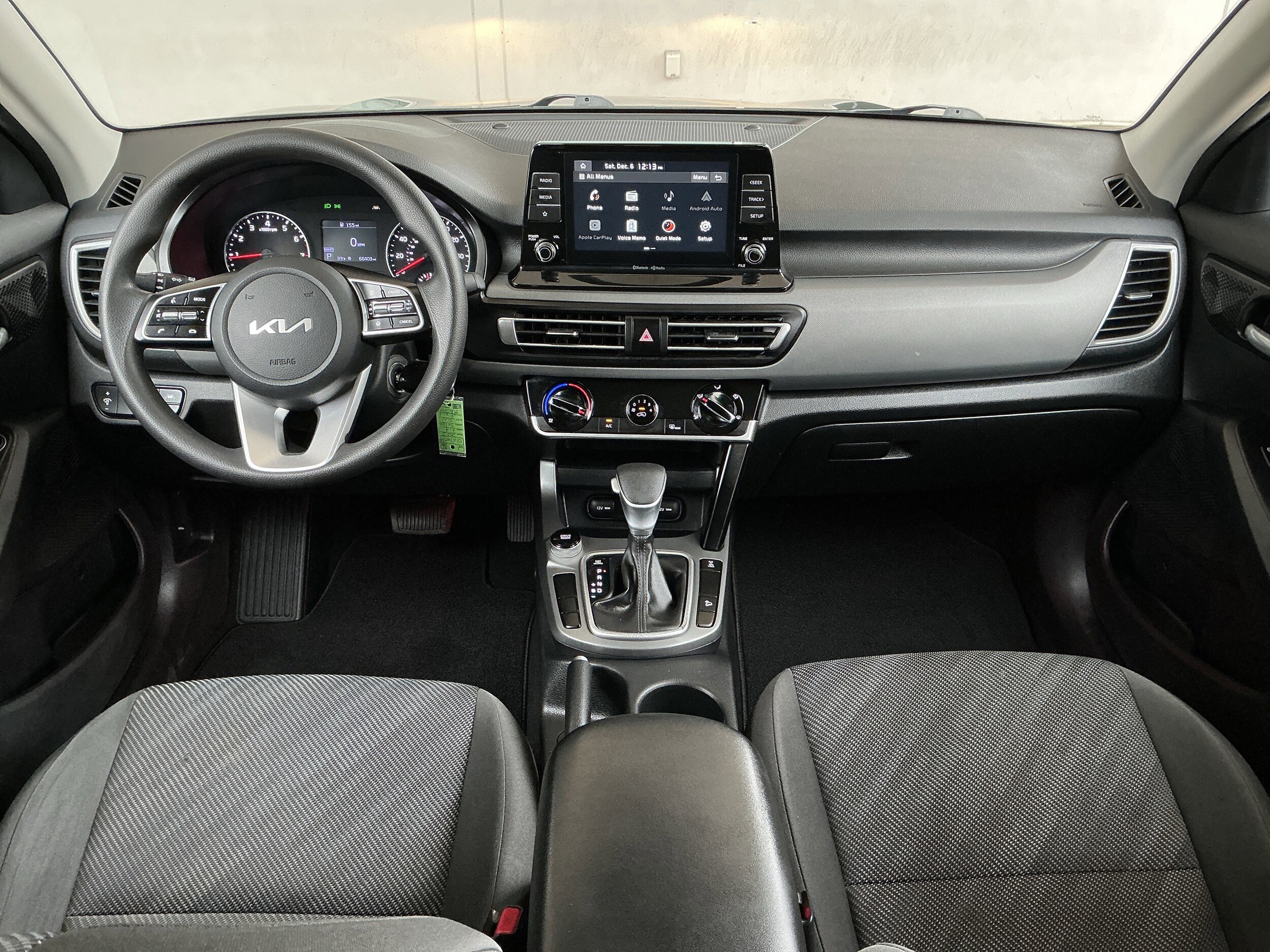 2022 Kia Seltos LX photo 3