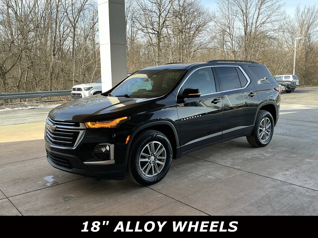 Used 2023 Chevrolet Traverse AWD 4dr LT Leather SUV