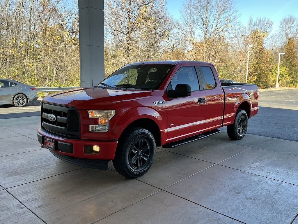 Used 2017 Ford F-150 XL 4WD SuperCab 6.5 Box Truck SuperCab Styleside