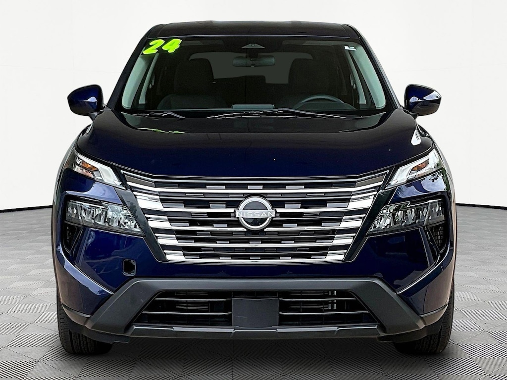 Used 2024 Nissan Rogue AWD SV SUV