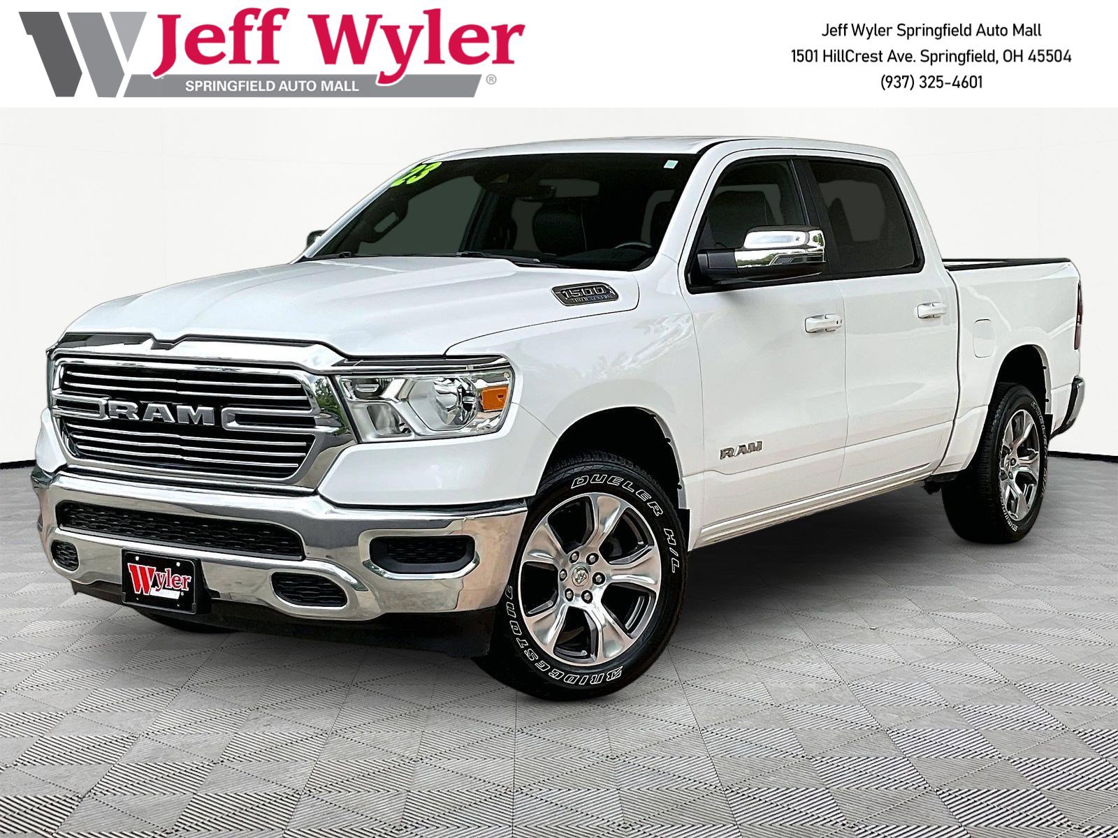 2023 RAM 1500 Laramie 4x4 Crew Cab 5'7's photo