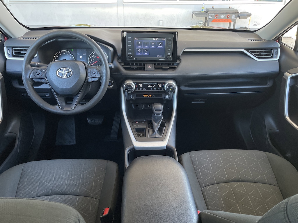 Used 2022 Toyota RAV4 XLE FWD SUV