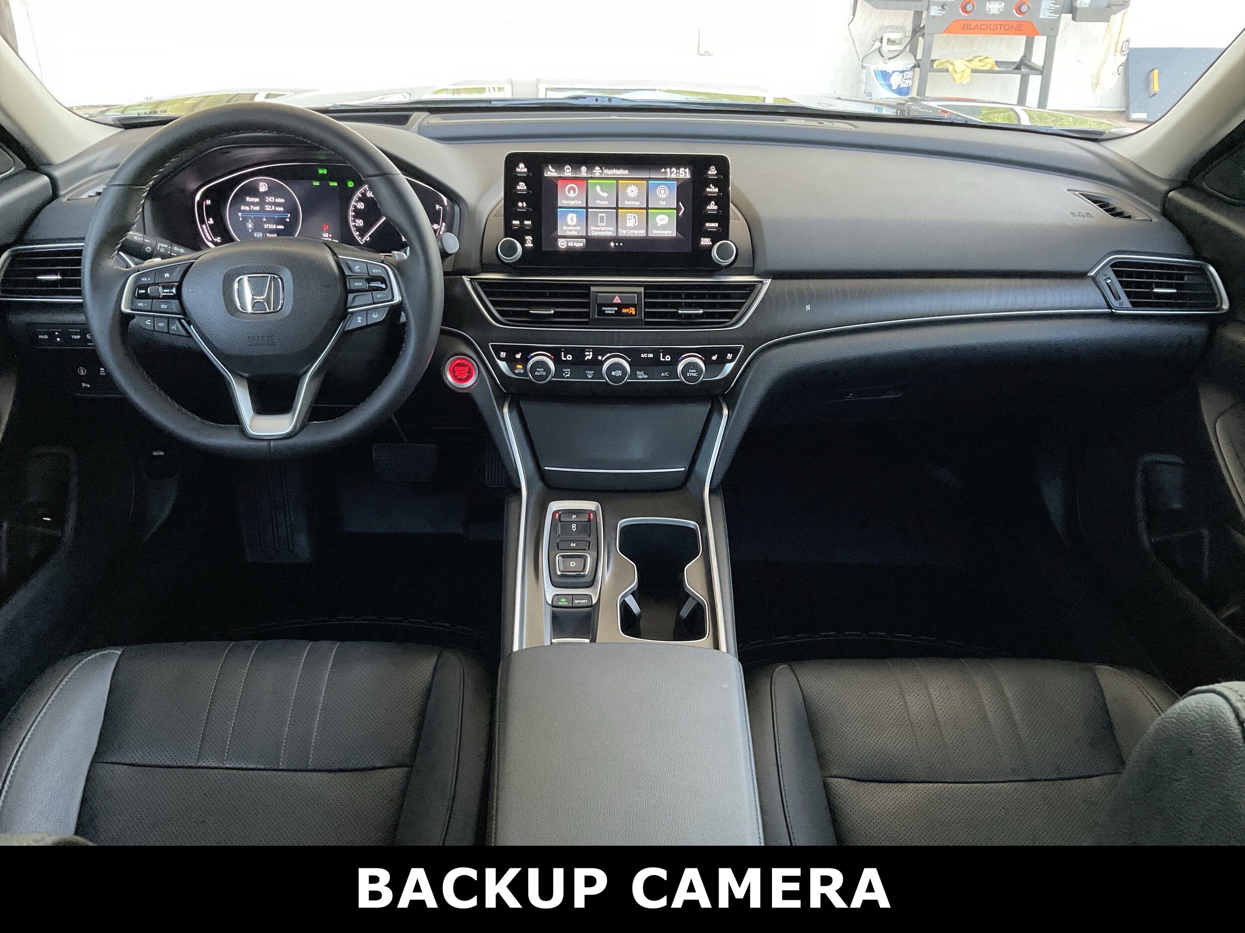2019 Honda Accord Touring 2.0T photo 2