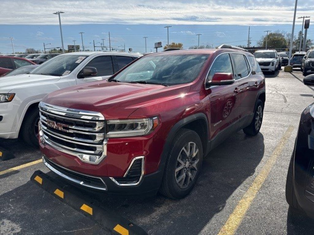 Used 2023 GMC Acadia FWD 4dr SLE SUV