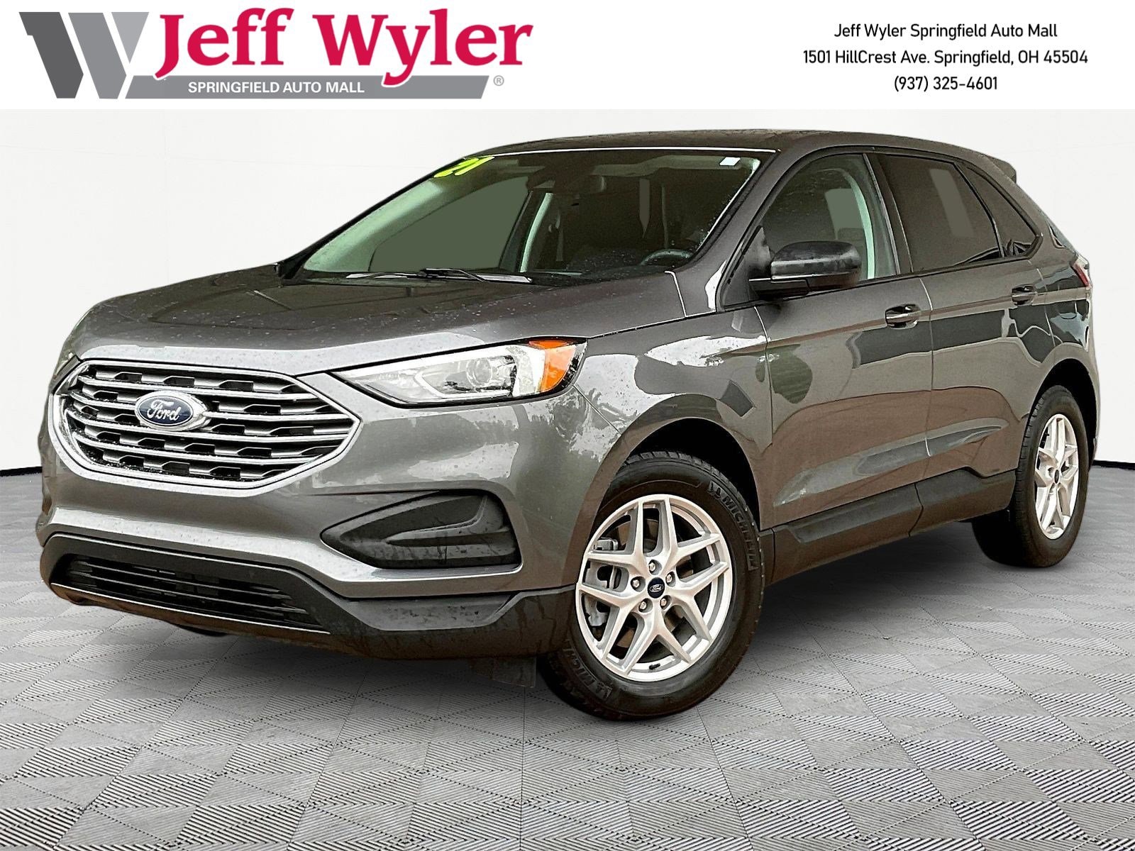 2021 Ford Edge SE's photo