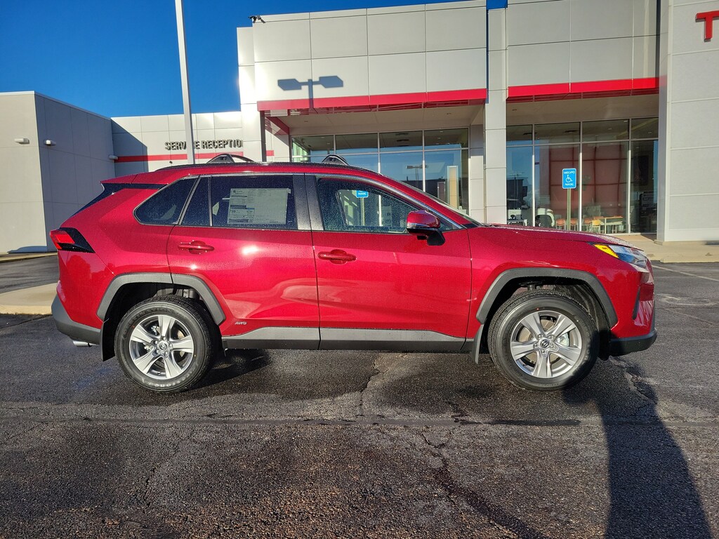 New 2025 Toyota RAV4 Hybrid Hybrid LE SUV