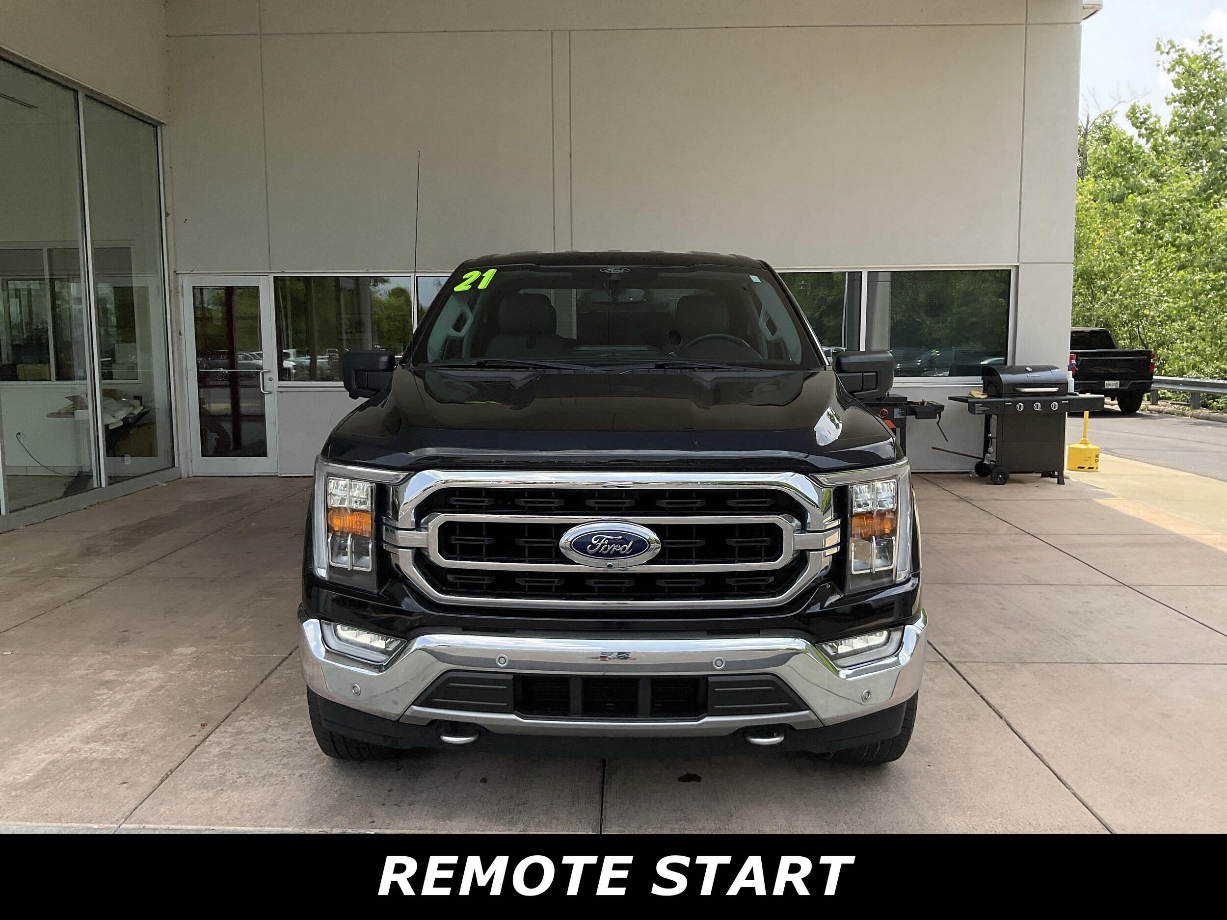 Used 2021 Ford F-150 XLT with VIN 1FTEW1EP2MKD01380 for sale in Springfield, OH