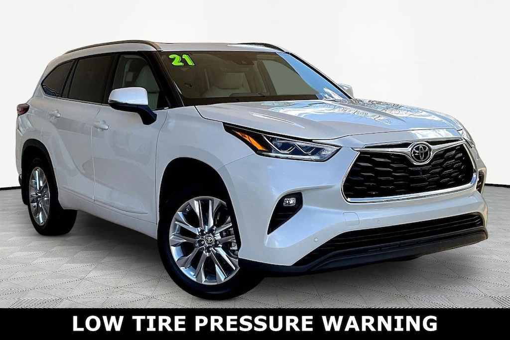 Used 2021 Toyota Highlander Limited AWD SUV