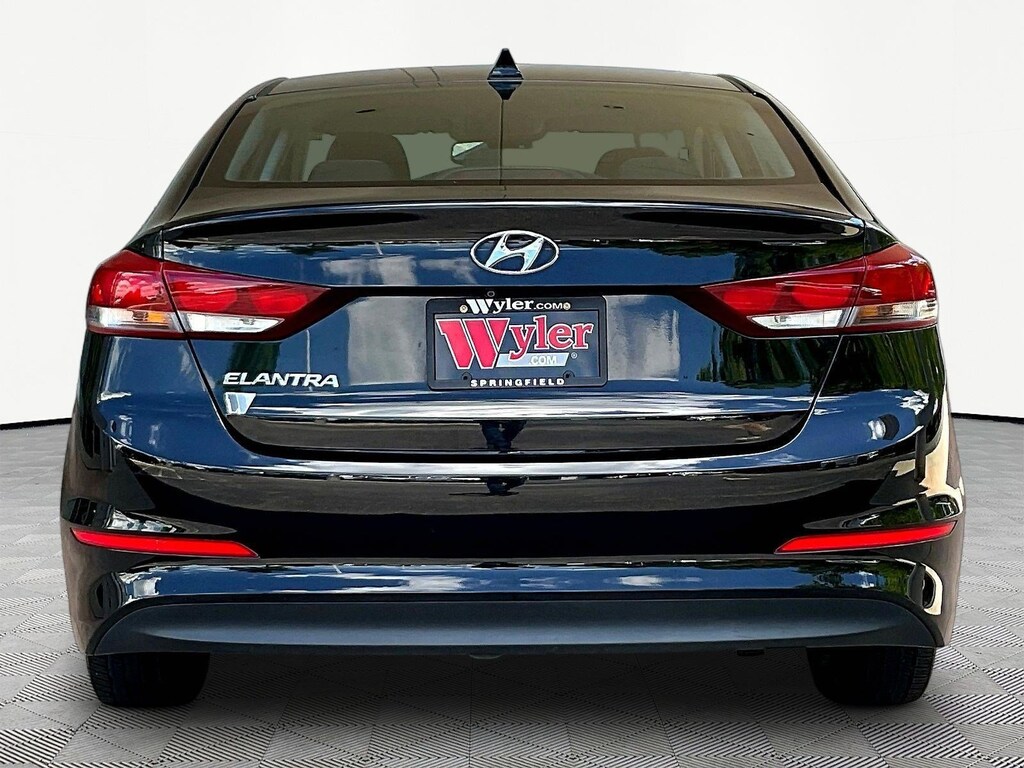 Used 2018 Hyundai Elantra SEL 2.0L Auto (Alabama) Sedan
