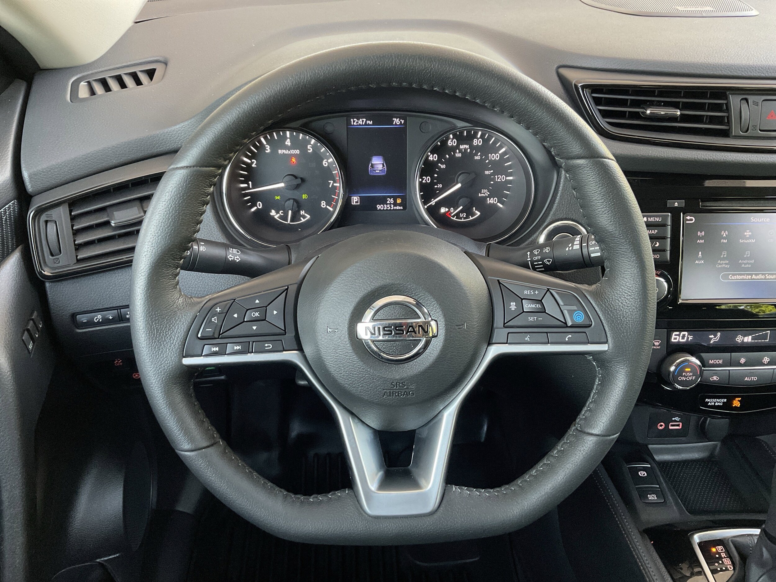 2020 Nissan Rogue SL photo 3