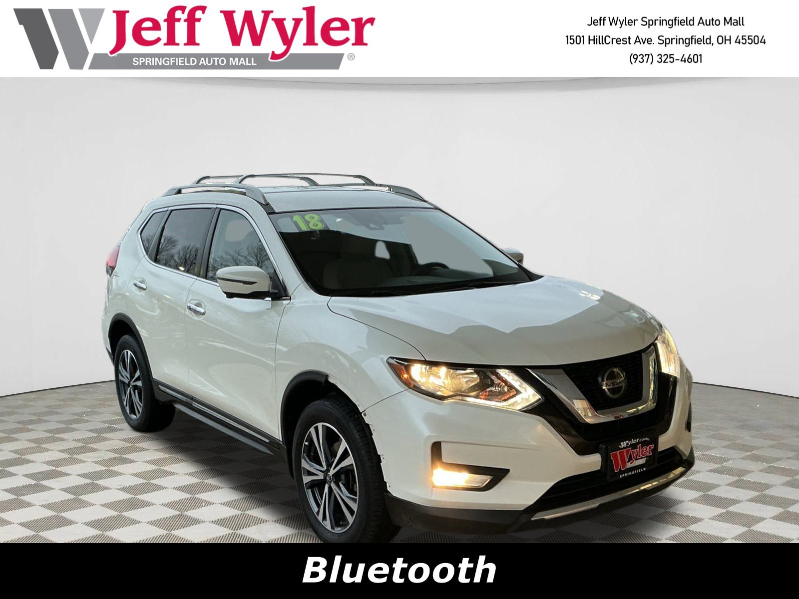 2018 Nissan Rogue SL's photo