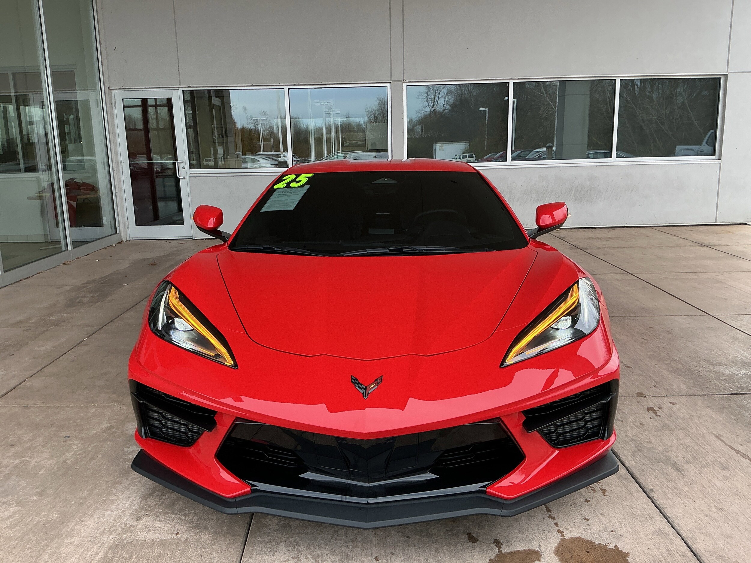 2025 Chevrolet Corvette Stingray 1LT Coupe photo 2